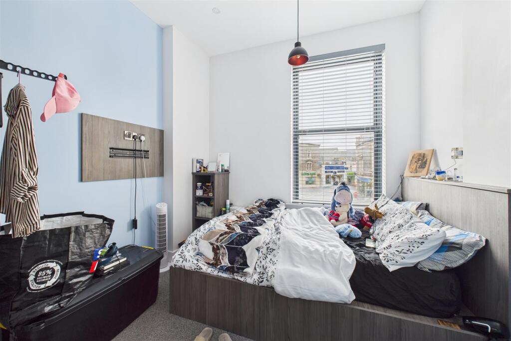 Flat 1 | 1 - 3, Old Church Road Clevedon, North So