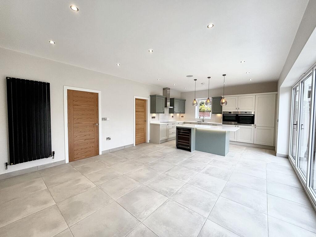 Kitchen/Diner/Family Room