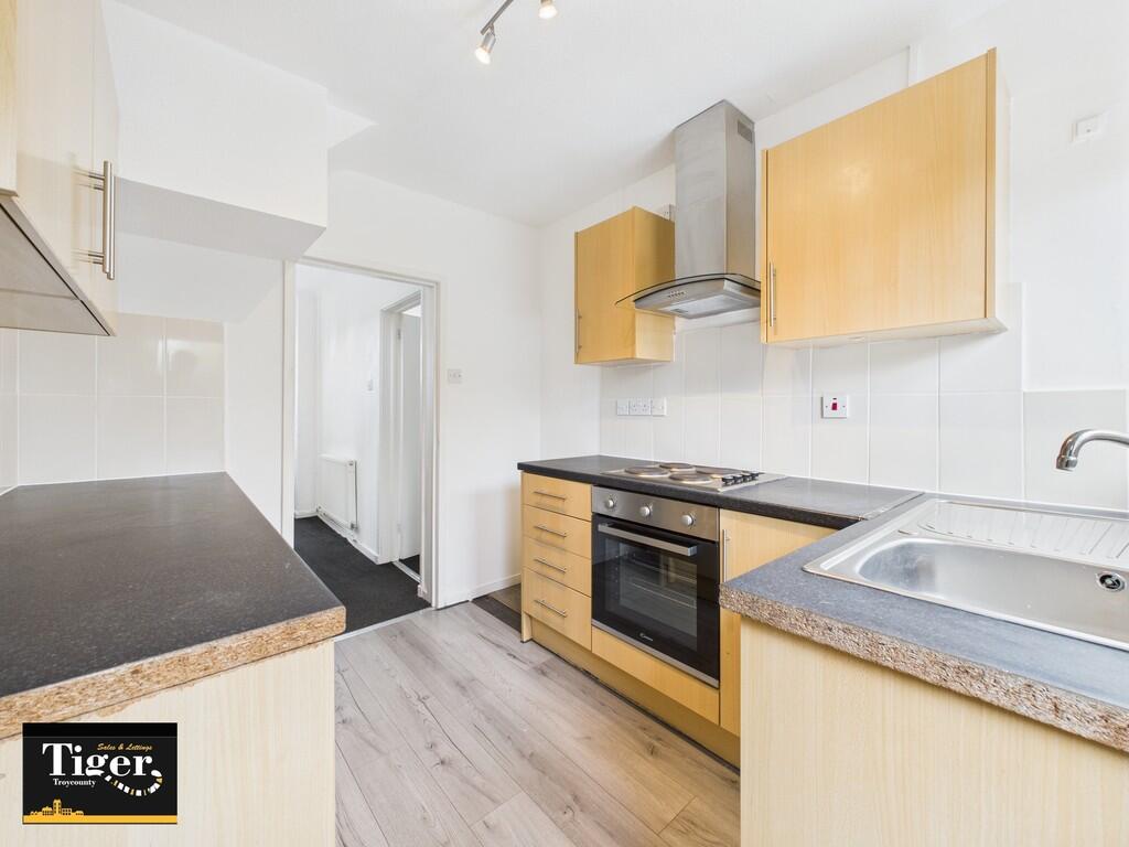 CAM03440G0-PR0422...