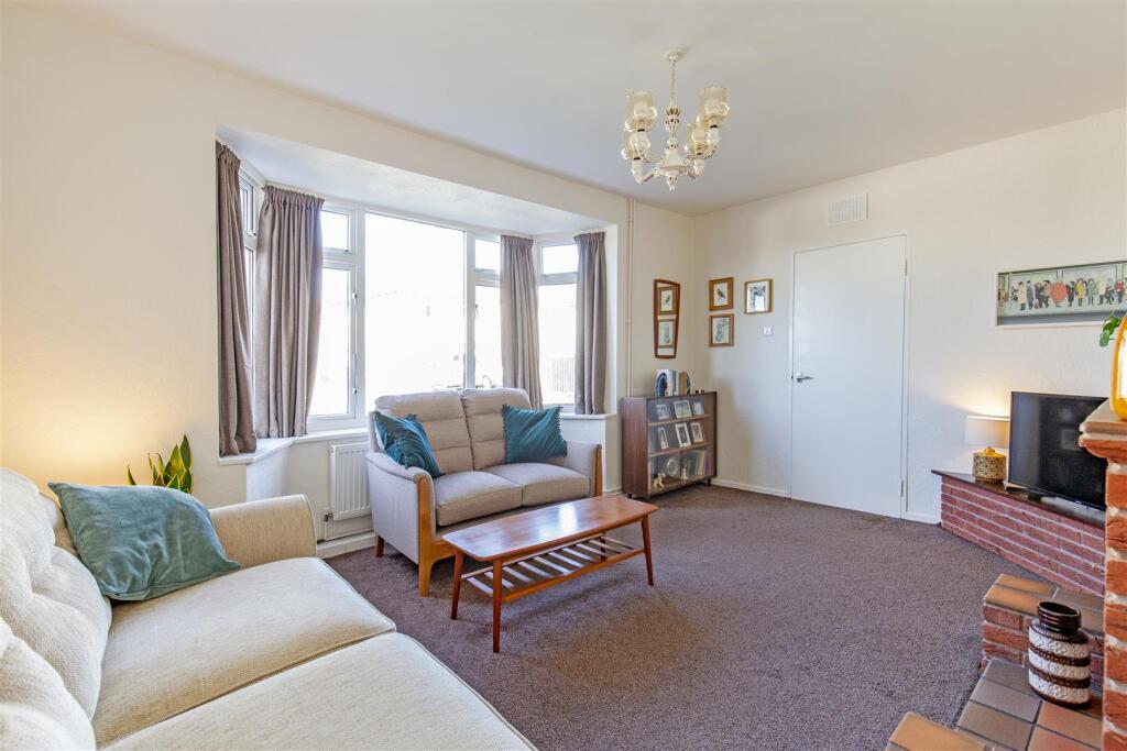 Reception Room-2.jpg