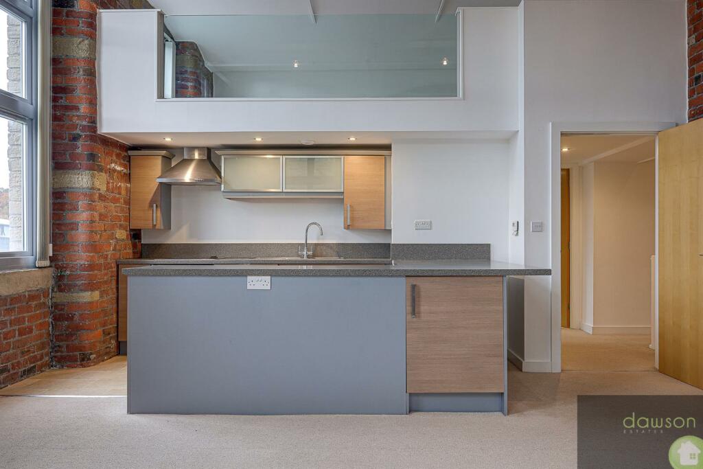 Lounge/Kitchen