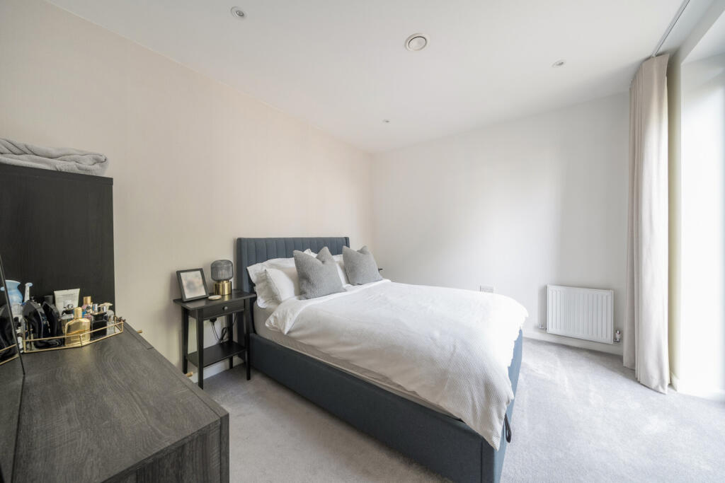 1302073-9-68432e4...