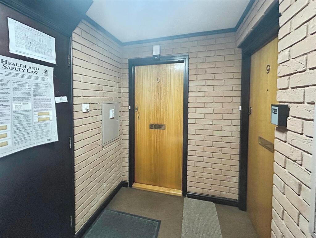 39637e0a--4E3A-9E50-751BDCA3D64B-70988-0000417ADAE