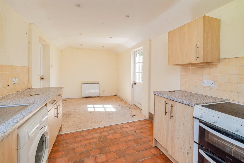 Kitchen/Dining