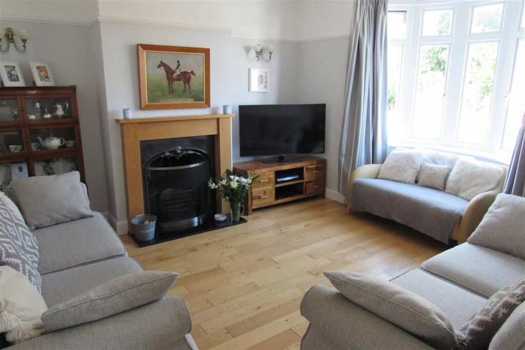 Front Reception Room