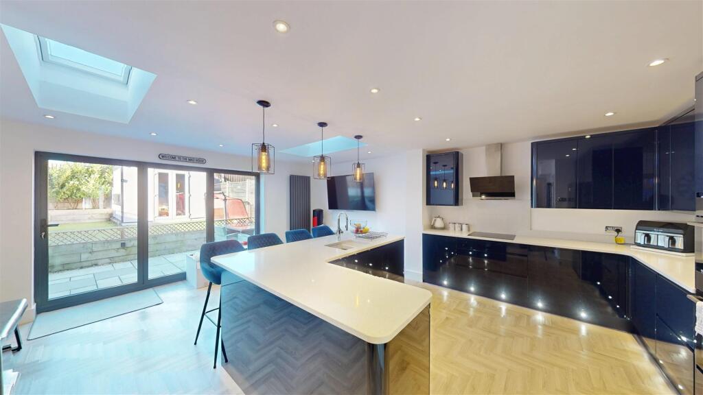 St Georges Avenue Kitchen Diner