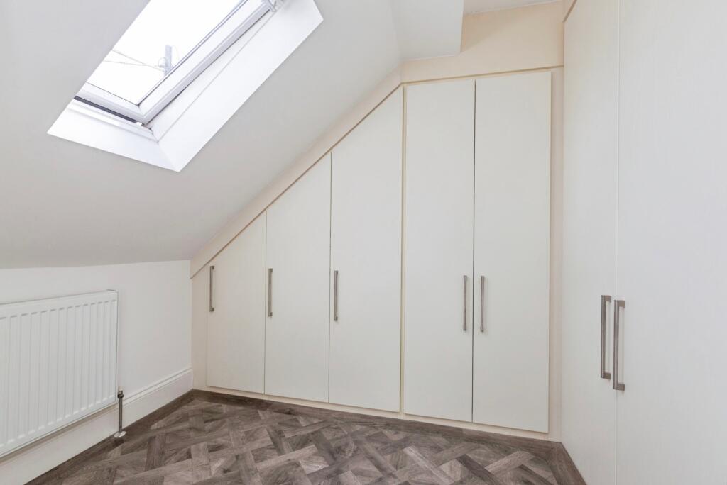 Walk In Wardrobe