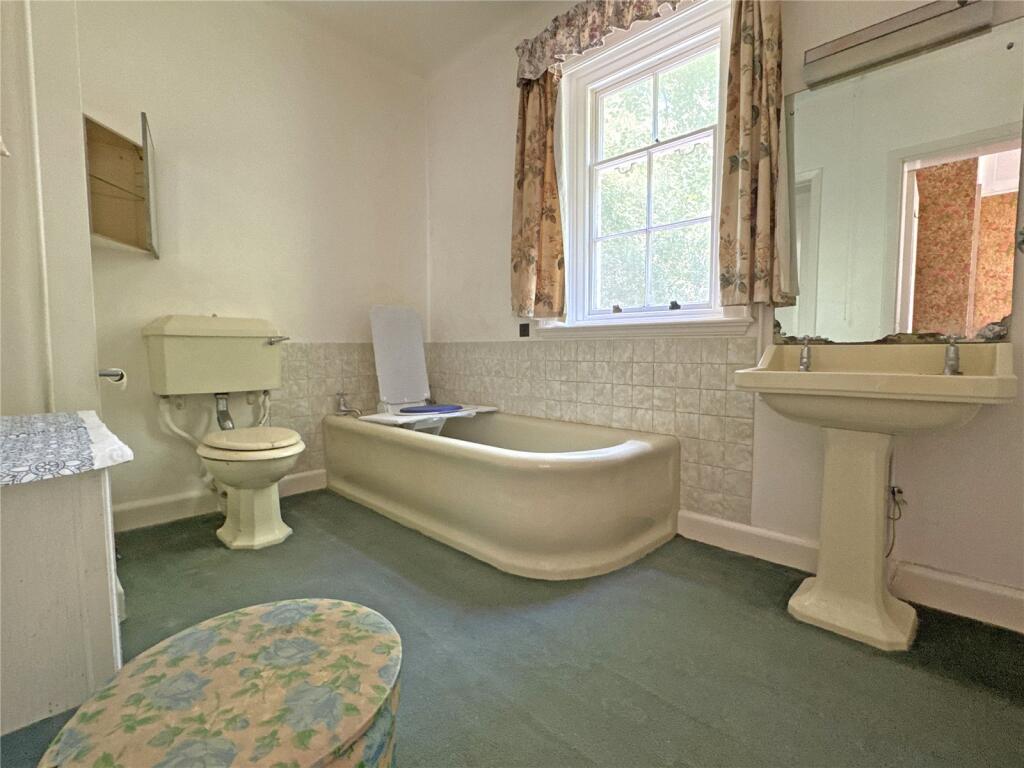 Ensuite Bathroom