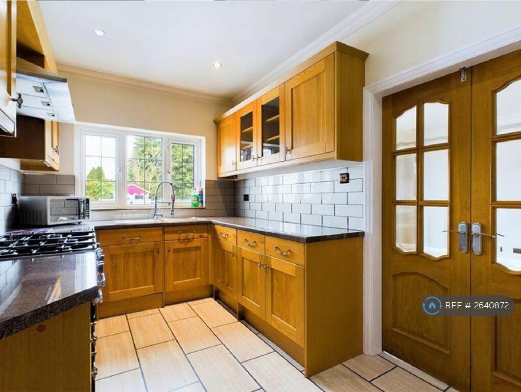 Amtico Flooring Throughout Kitchen.
