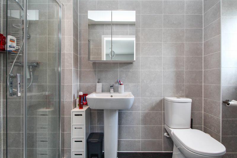 Bedroom One En-Suite