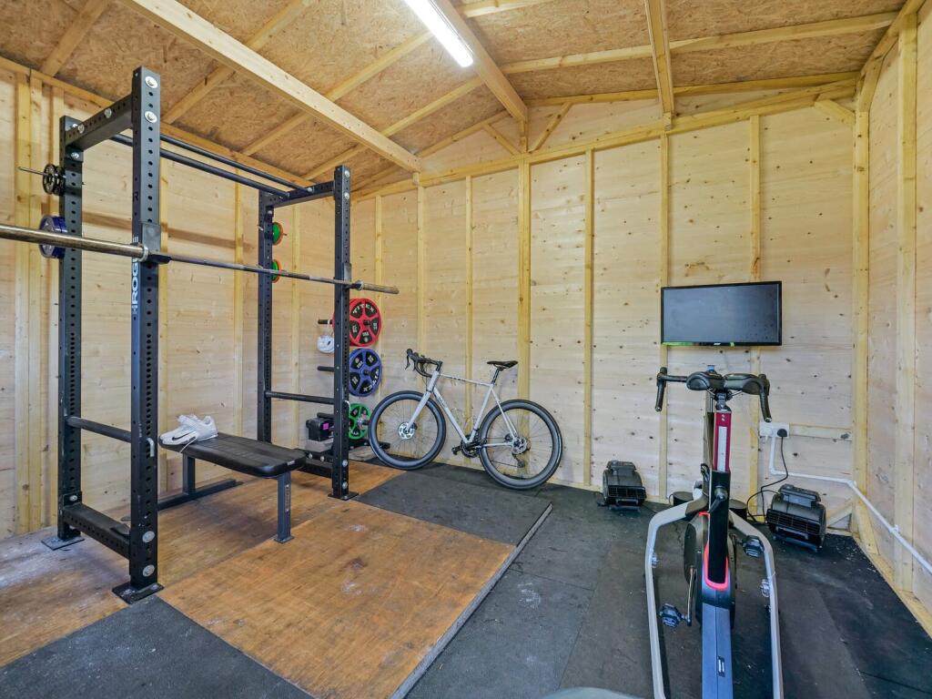 Shed