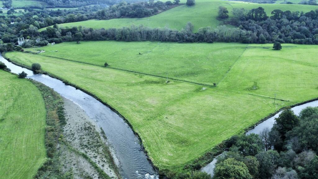dji_fly_20230929_143648_729_1695994770118_photo_op