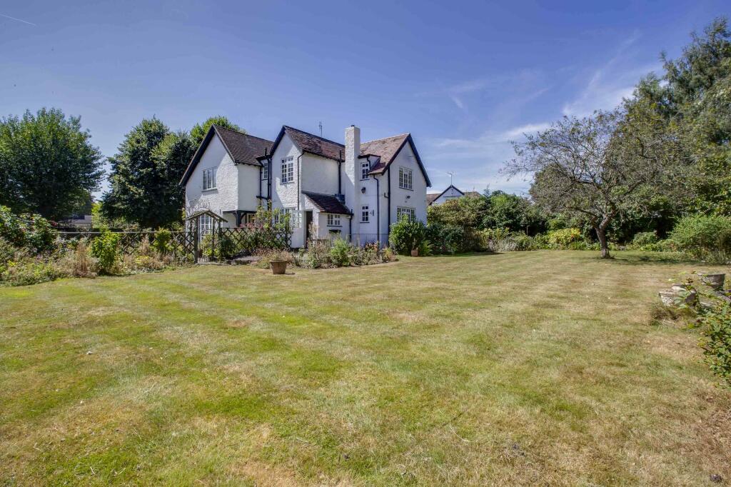 Penny Meadow, 16 Cliveden Mead, SL6 8HE (LOW RES)-