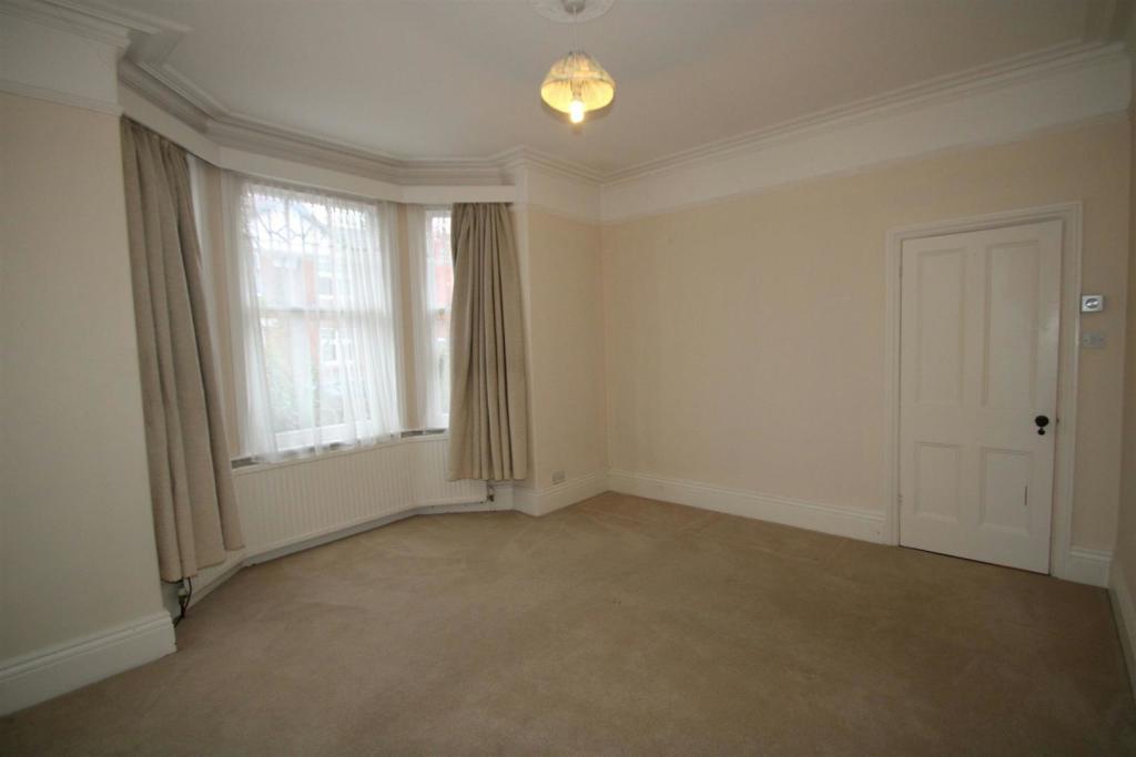 Bedroom 1 Apsect 2