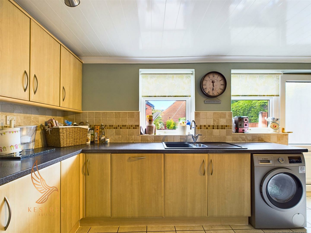 Untitled design 11.png.PNG