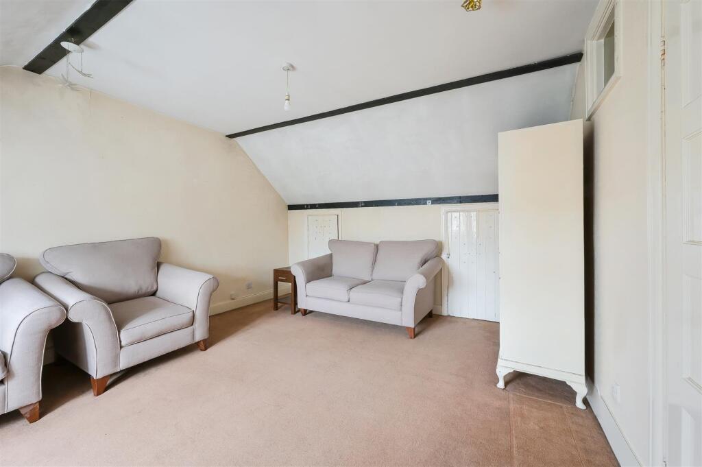 HIGH STREET, 57A- (15).jpg