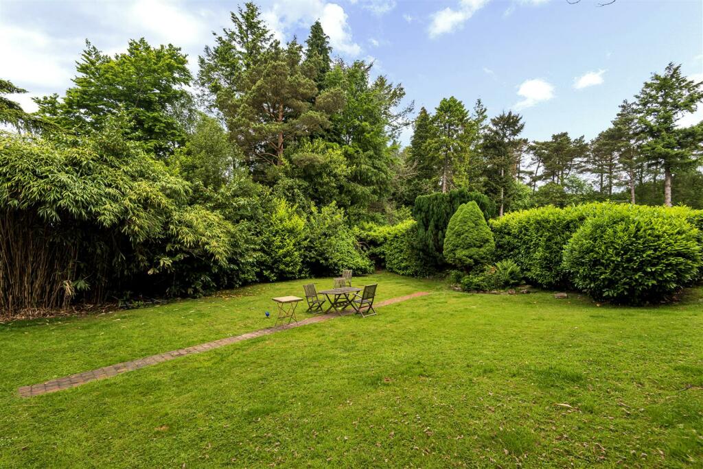 Gardens.jpg