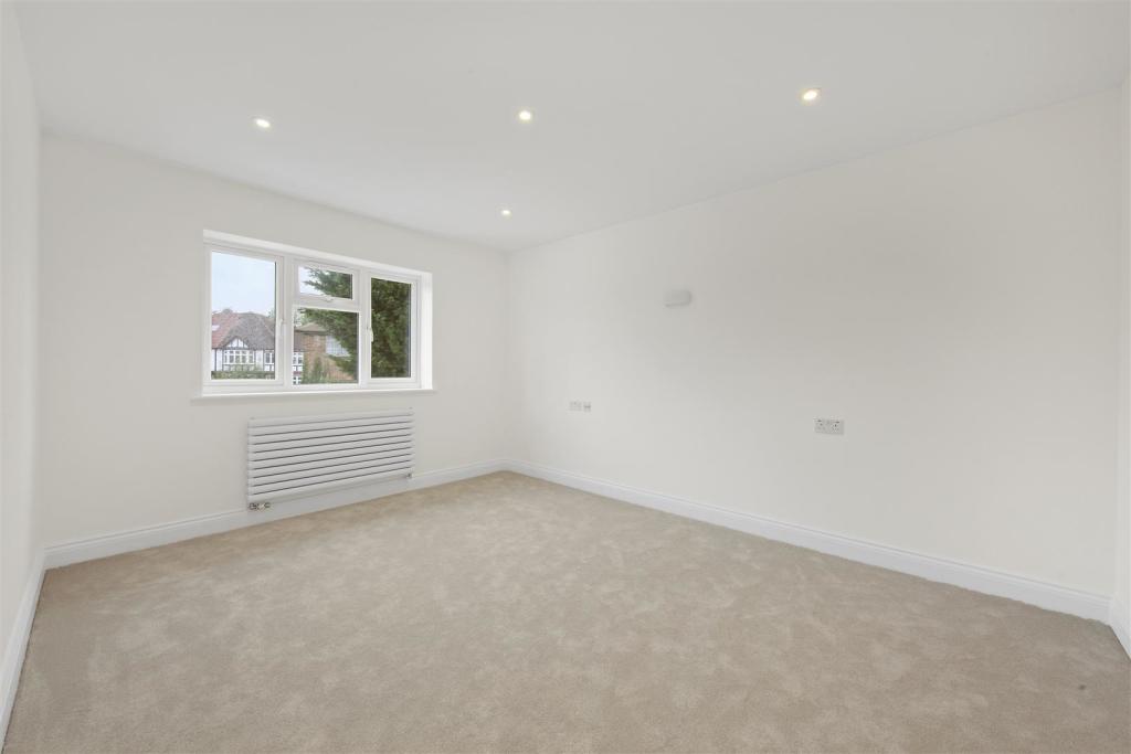 16a Priory Hill - zgUgx9n95Sb4xbEexIrF.jpg