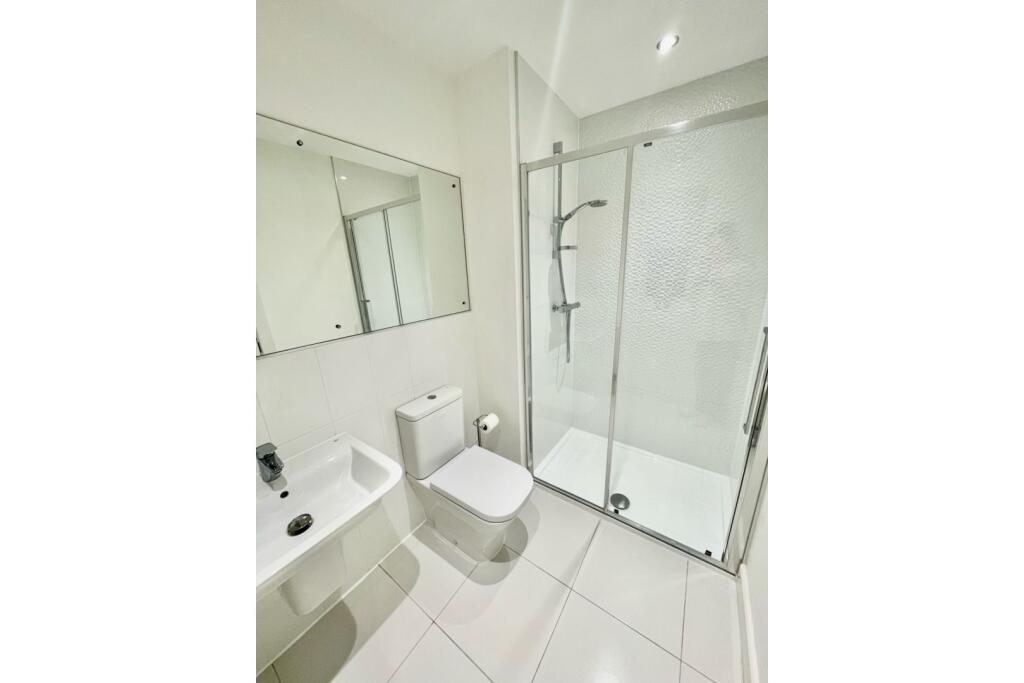 En-suite Two