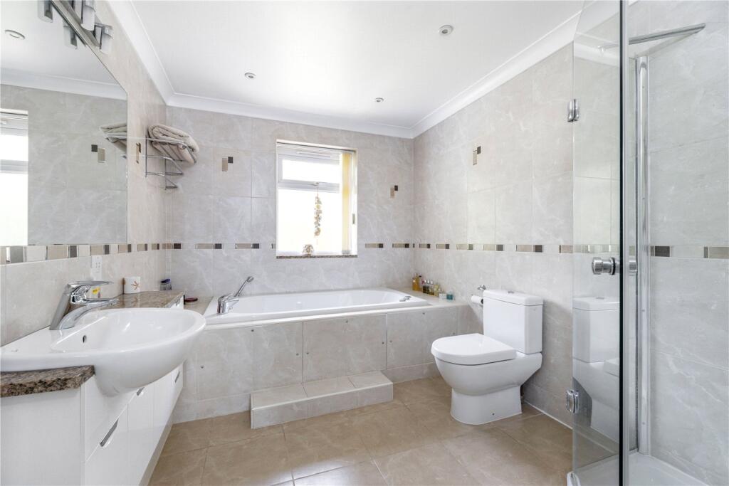 Bedroom One En Suite