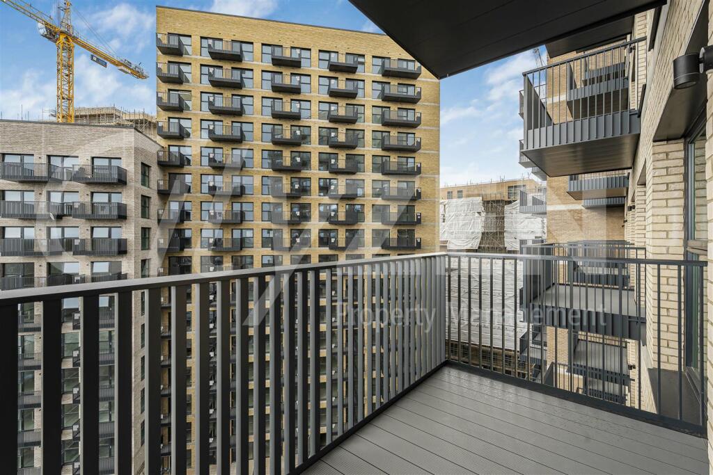 SOUTH FACING BALCONY