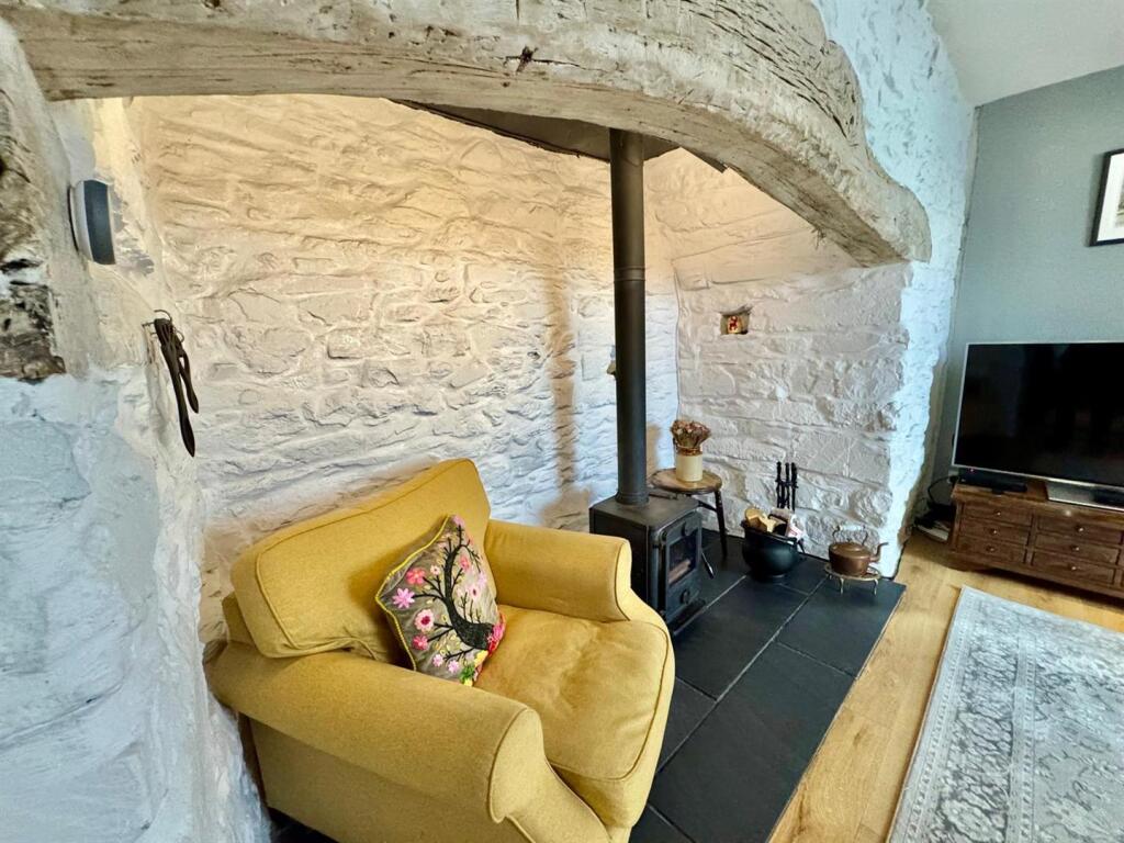 PHOTO-2025-10-11-10-18-39 (24).jpg