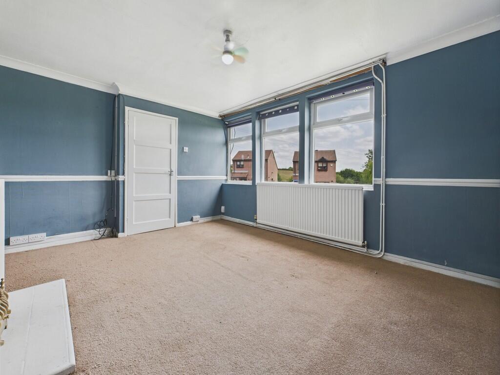 CAM04273G0-PR0141...