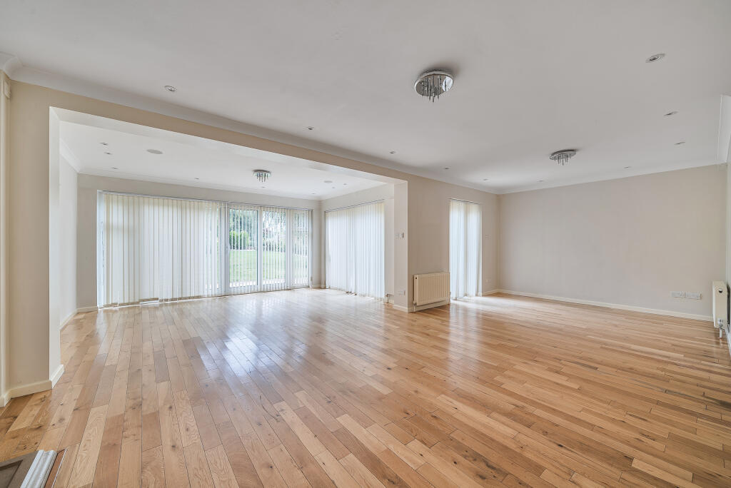 1356296-24-68cacf709b04a