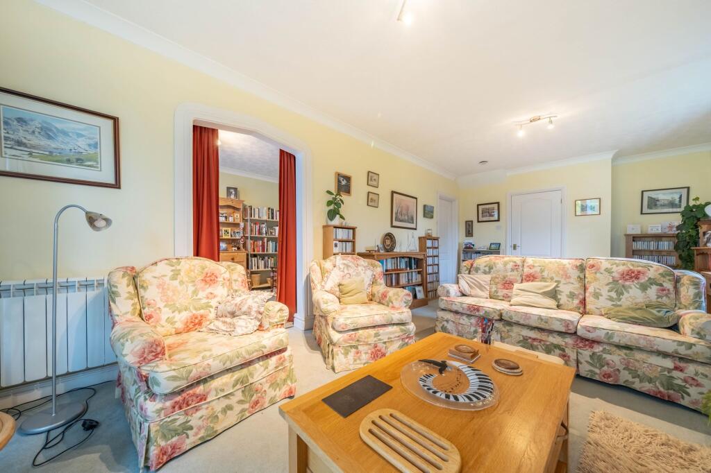 SITTING ROOM