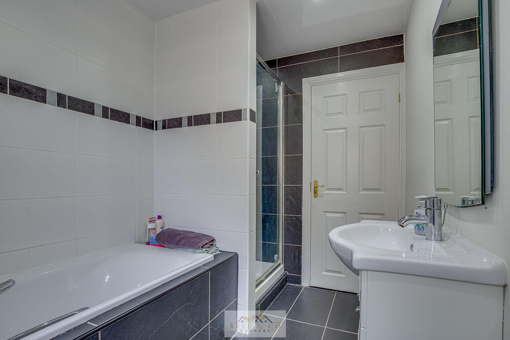 Bathroom 1.1