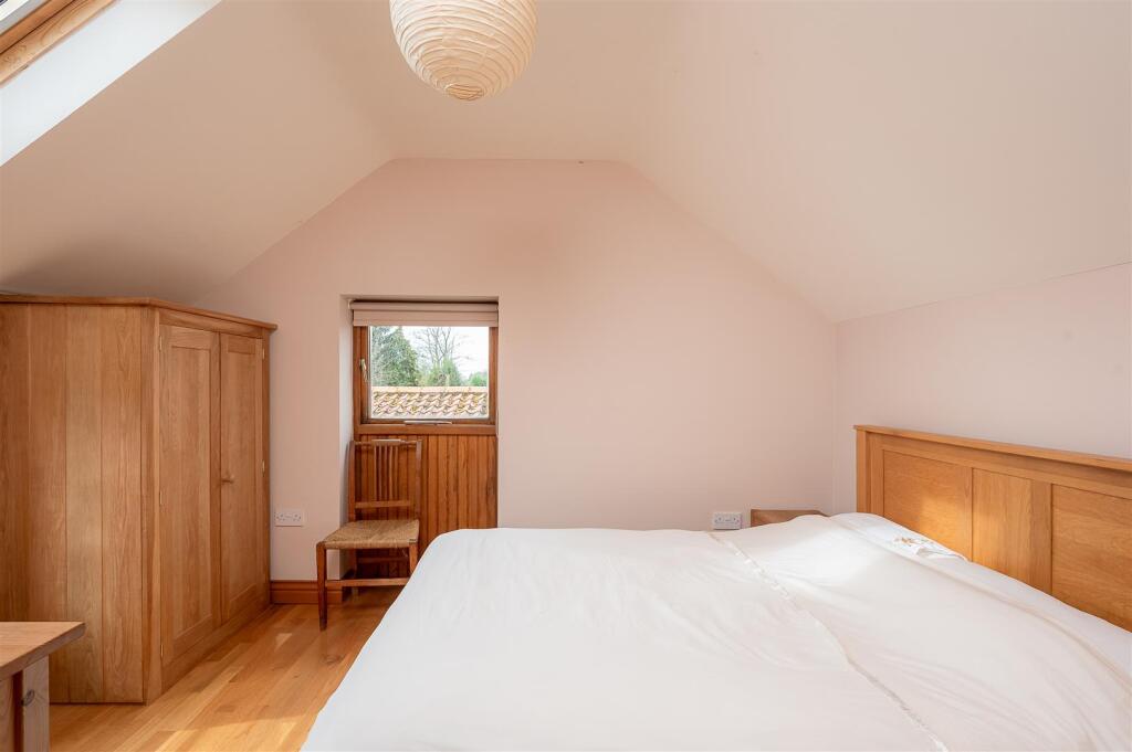Sycamore Barn Bedroom