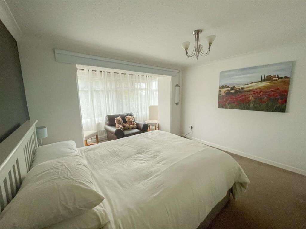 bedroom one...jpg