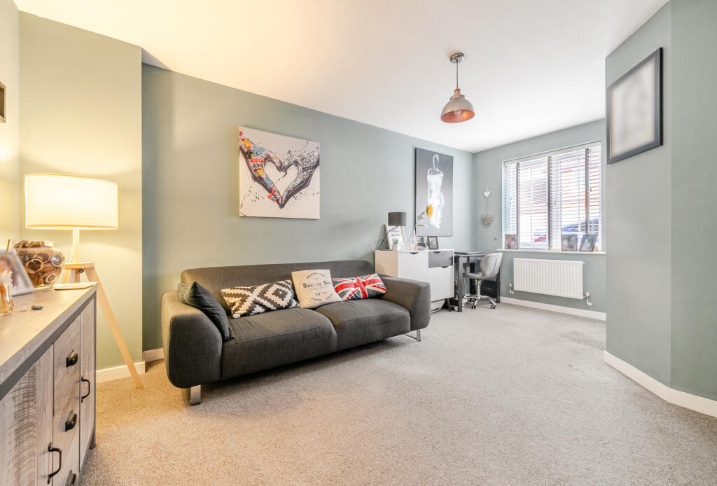 1380910-9-6926fc0...