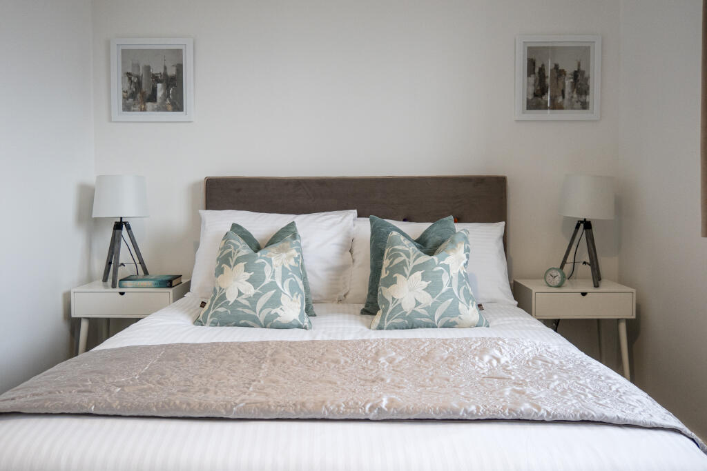 Blackberry Way, Bridgwater, TA6