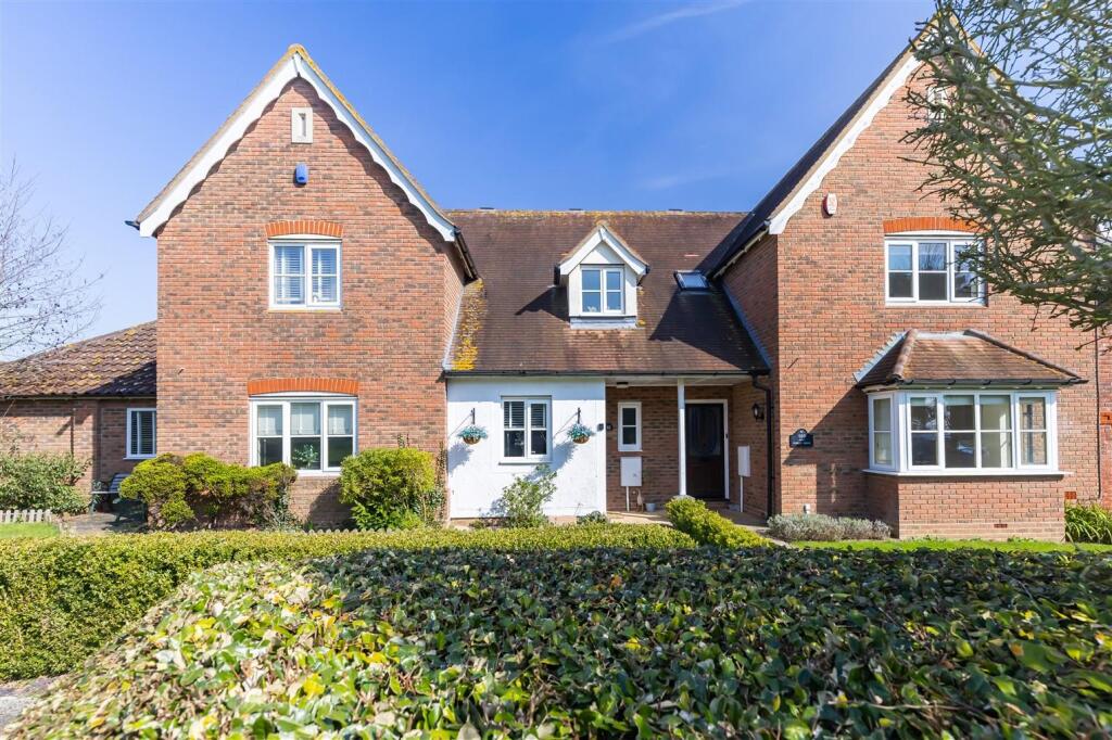 12 Forest Dr (31).jpg