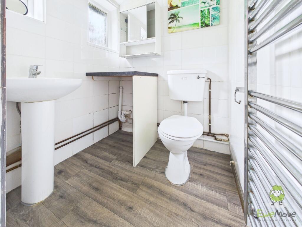 CAM01543G0-PR0162-STILL015