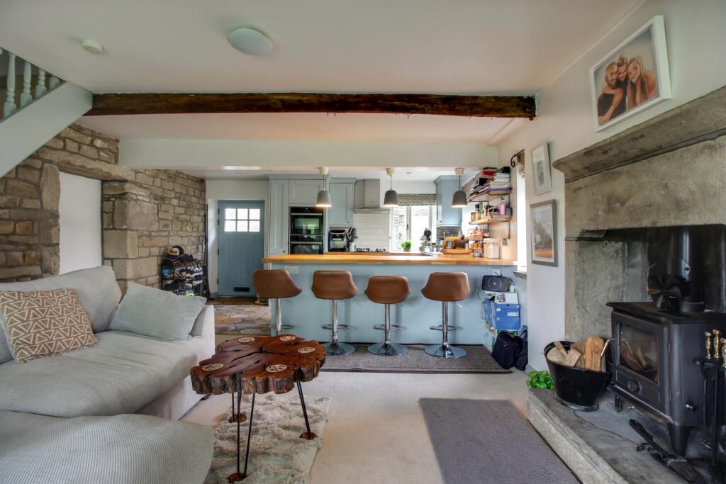 Open Plan Kitchen and Reception Room