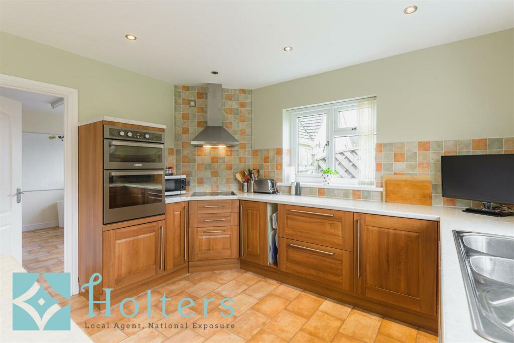 Heather Bank,  Builth Wells-15.jpg