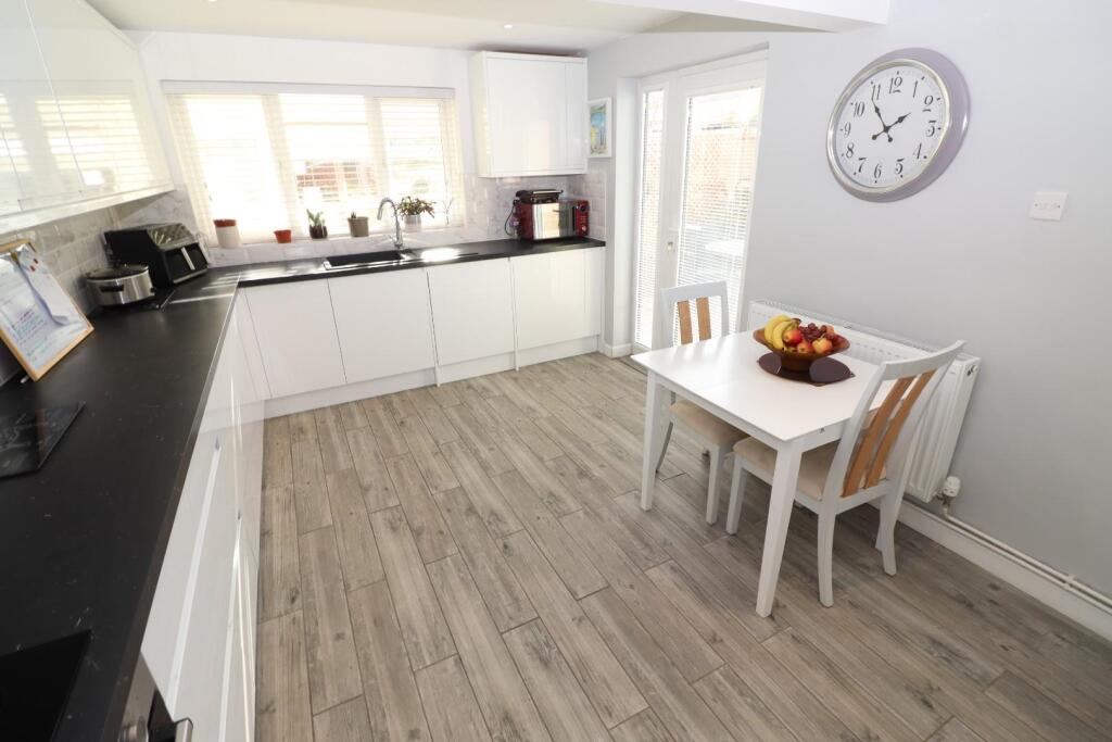 Kitchen / Diner