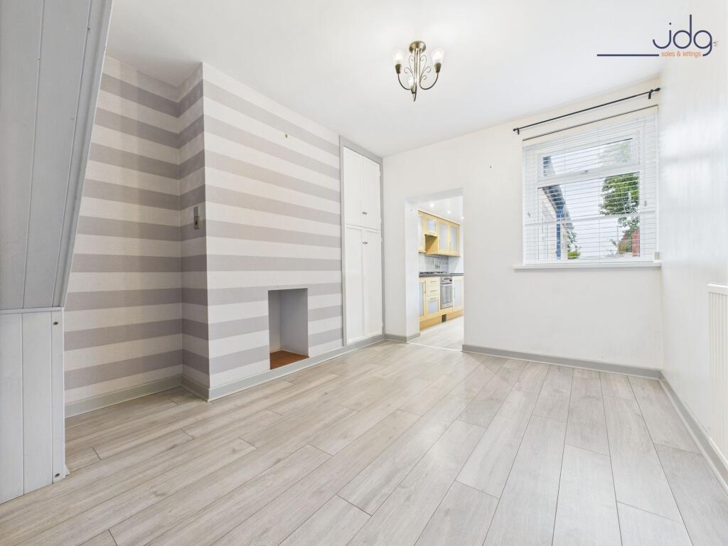 Bright and Airy Dining Room