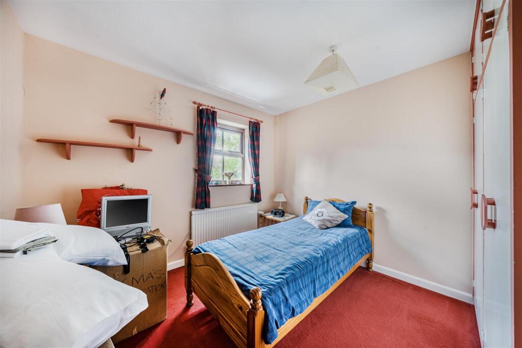 Apple Dene, 27 Careys Road, Pury End (24).jpg