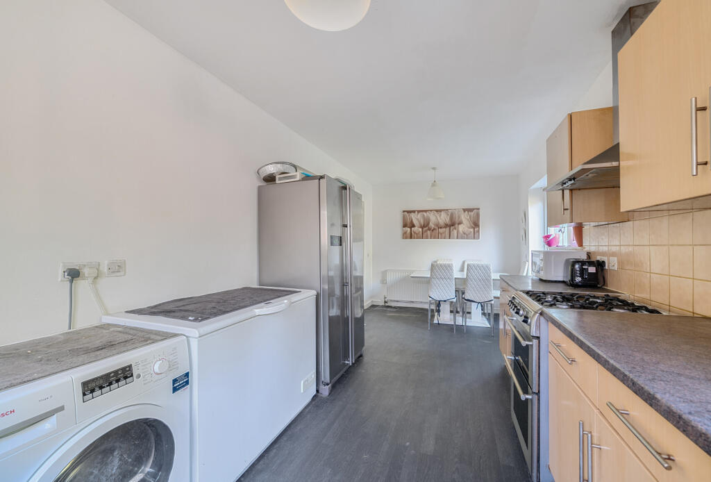 1356462-9-68d1893...