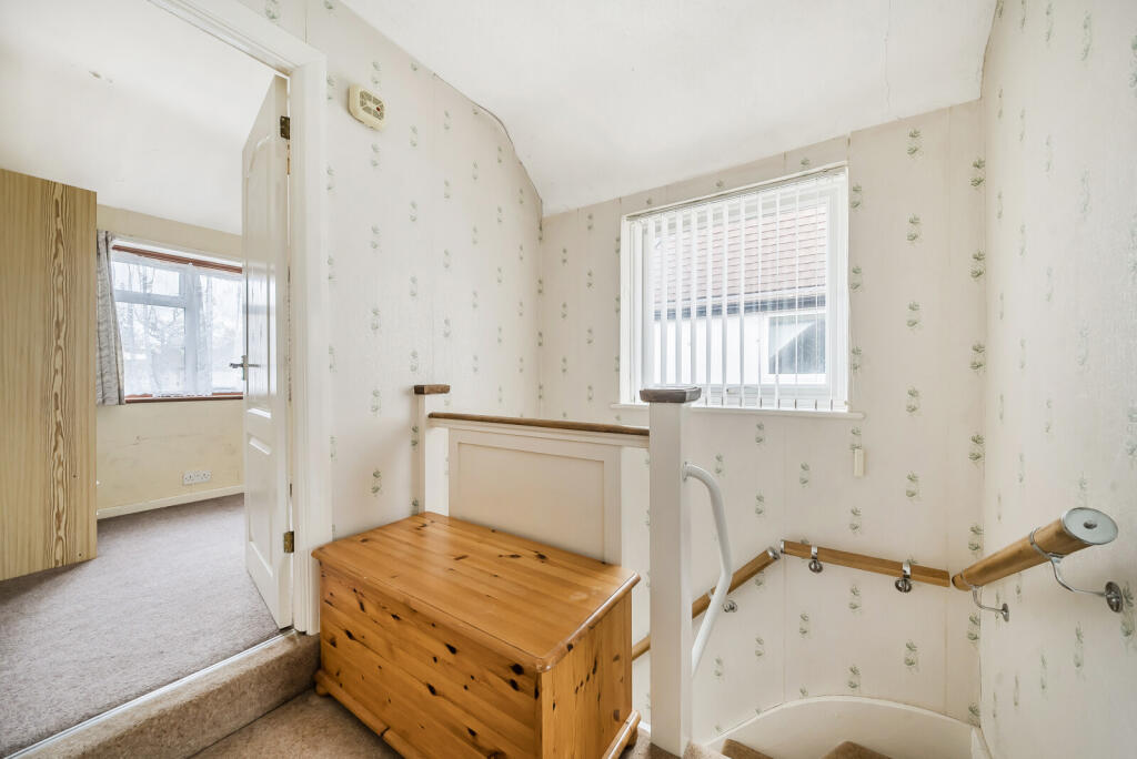 1372930-14-690cbd...