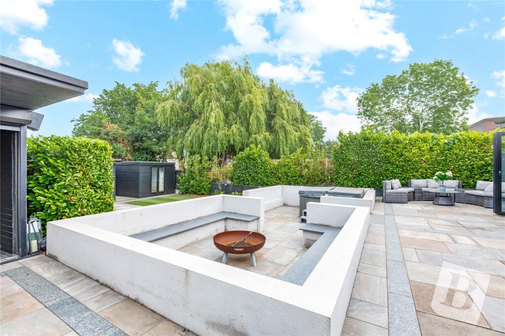 Further Garden