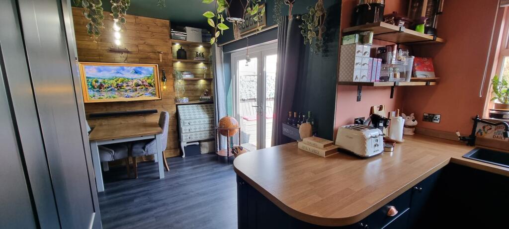 78e1174a-dcaa-436a-8a4b-b4c69970d325