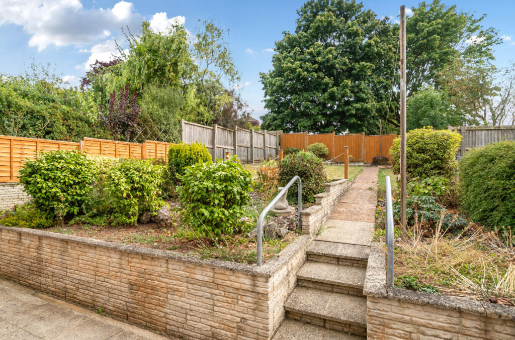 1340448-20-689cdd...