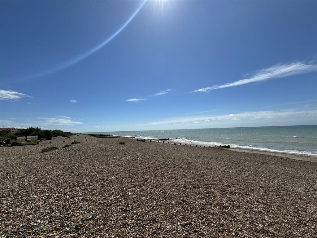 SOUTH FERRING BEACH