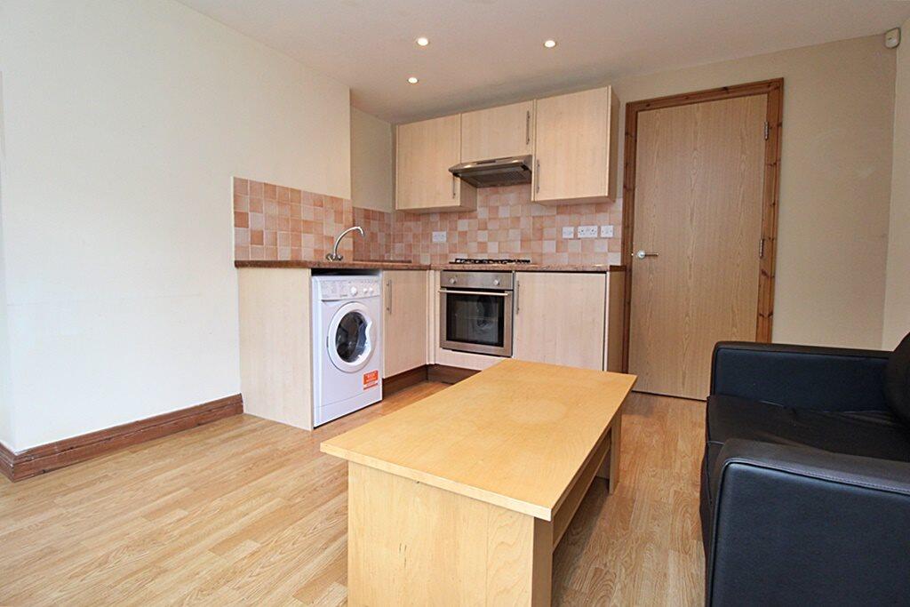 Lounge-Kitchen (3)