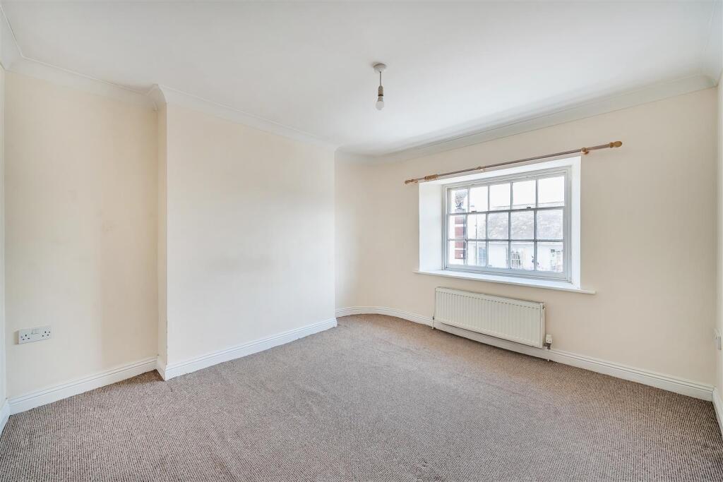 1300046-5-682dec1b424a3-ARW1300046-5-682dec1b424a3