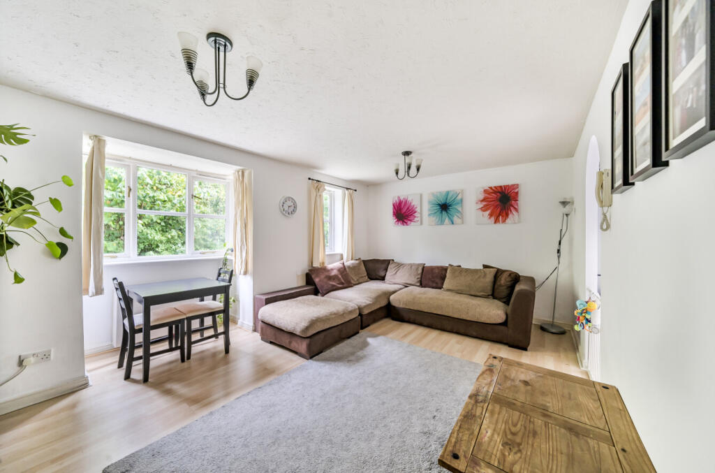 1346136-13-68b1ca...